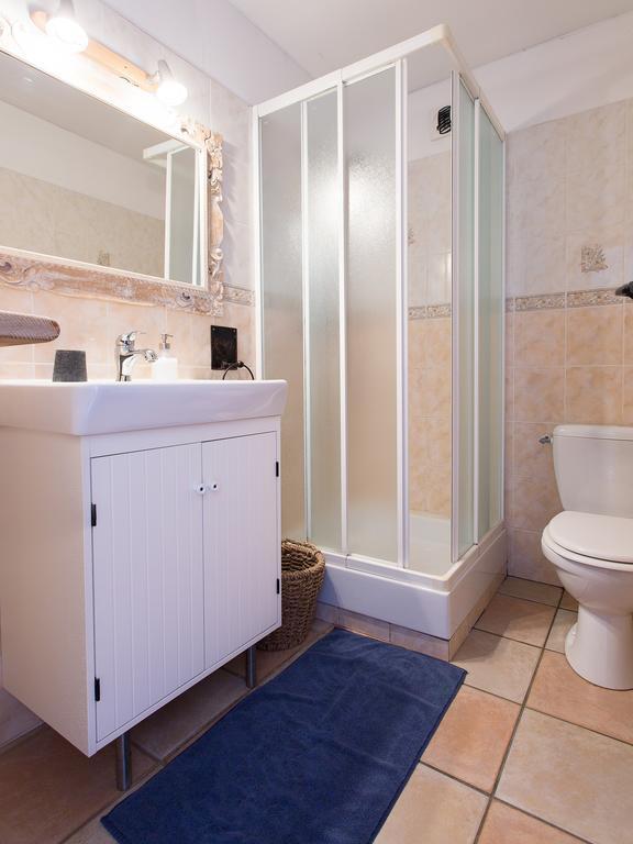 Gite-Auberge De Montvilliers Aime Exterior foto