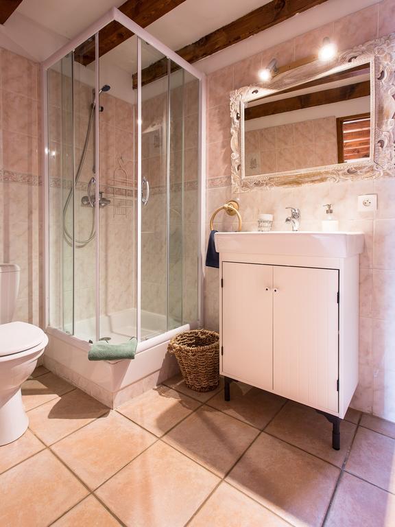 Gite-Auberge De Montvilliers Aime Exterior foto